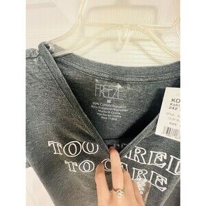 Kohls Womens Shirt Too Tired To Care Size Medium Gray T Shirt Ladies Freeze